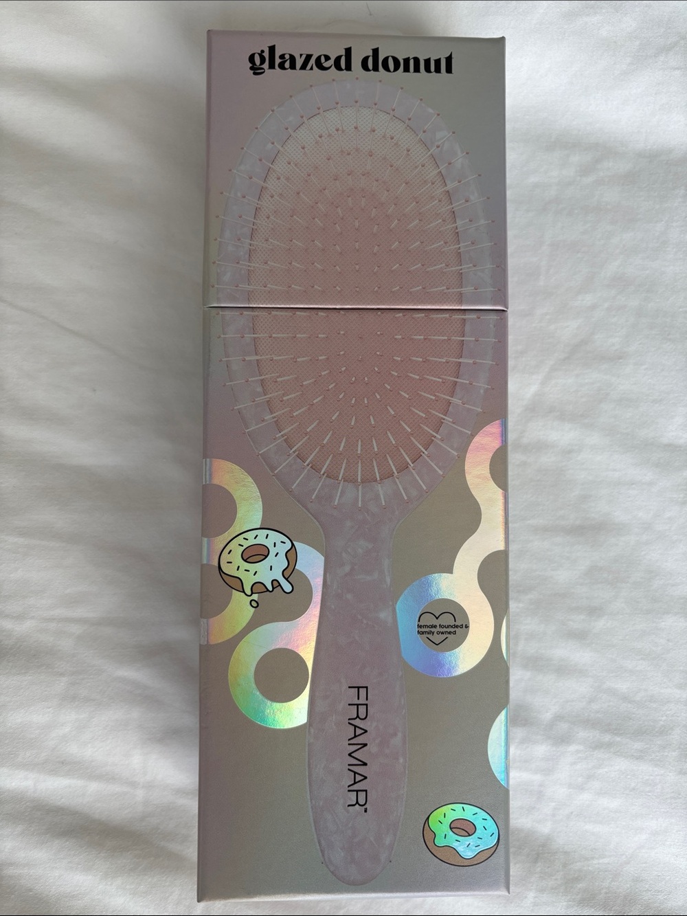 FRAMAR Glazed Donut Detangling Brush - Pink NWT